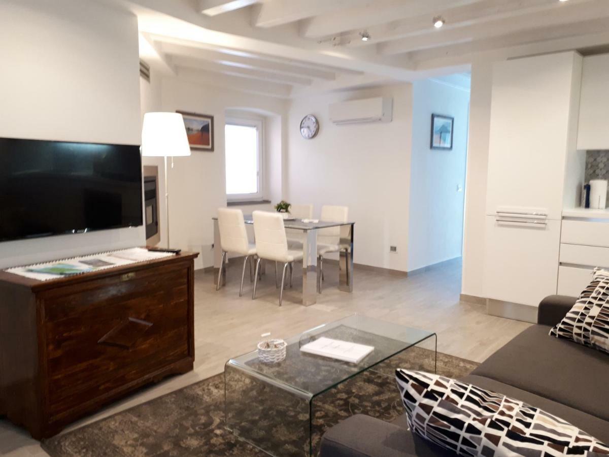 蒙泰伊索拉Casadina别墅 外观 照片